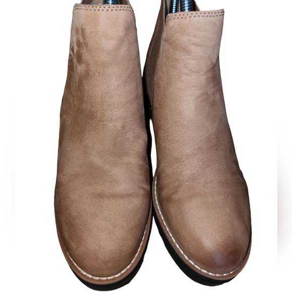 Eileen Fisher Chelsea Booties Size 6.5 - Picture 7 of 12